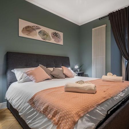 Deluxe Apartment Milan - Duomo - Milan Lin Airport Екстериор снимка